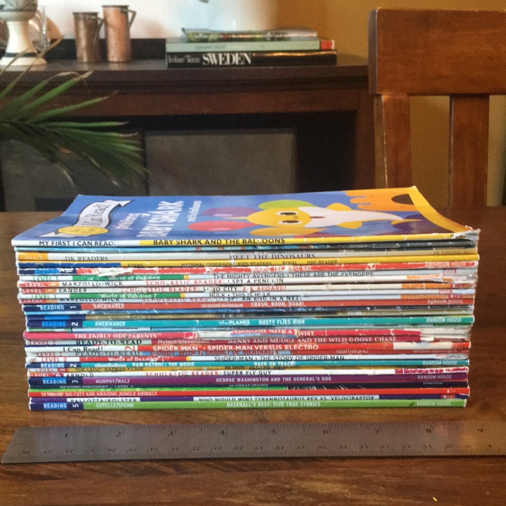 28 Mixed Lot Early Reading Level Series Book (Set of 28) Used Books - Picture 2 of 15